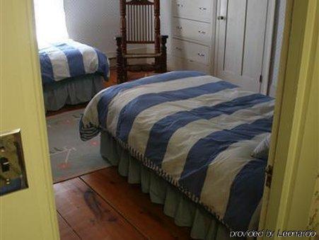 Le Vatout Bed & Breakfast Waldoboro Стая снимка